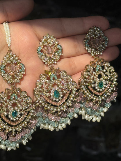 Kubra - Earrings tikka set | 16 colours available
