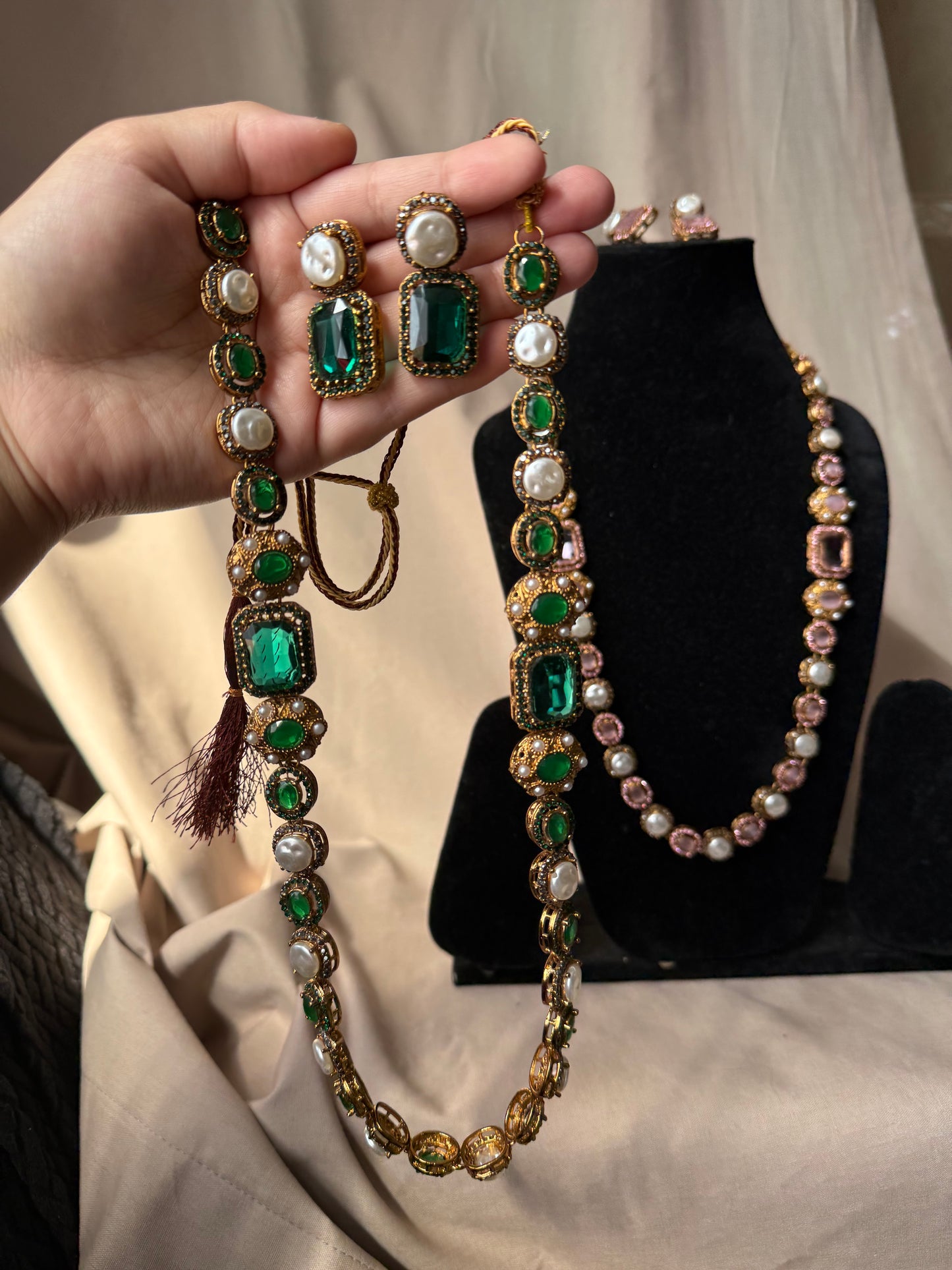 RIMLA - MALA with earrings | available in 9 colours