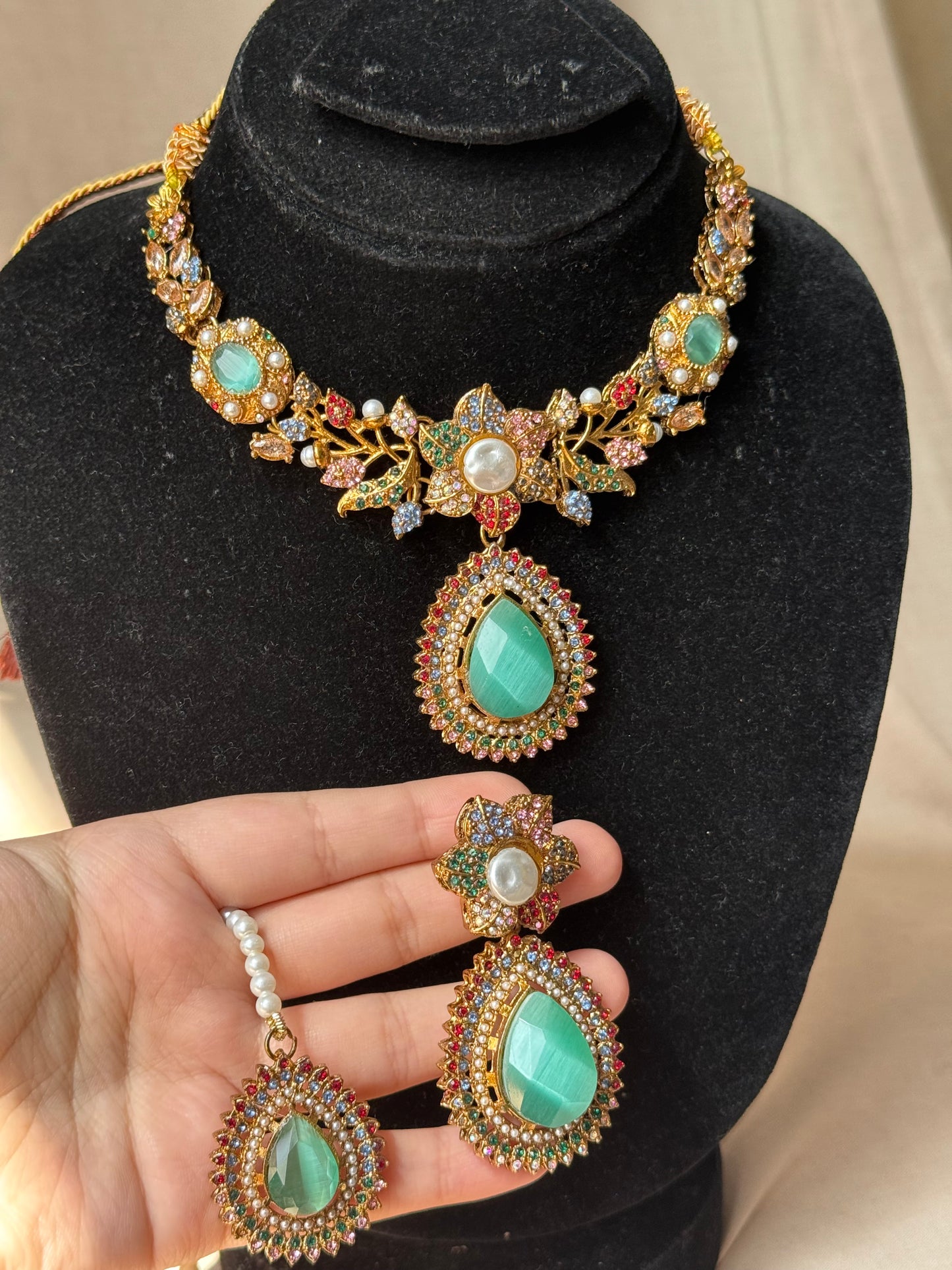 RANIA - Turkish necklace set with earrings and tikka | available in 12 colours