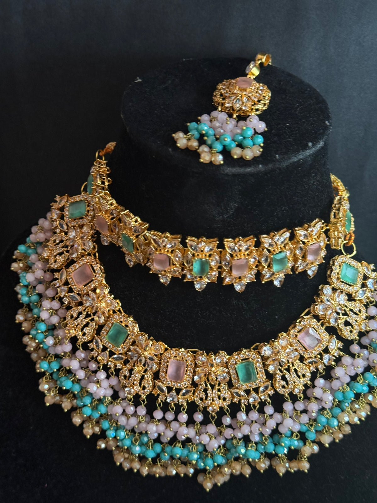 NIDA - Heavy bridal set | includes: necklace, choker, jhumar, earrings, tikka and a hand piece (light pink light blue)