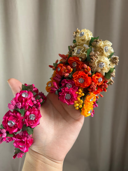 Flower Gajra Bangles (artificial flowers) fit till size 2.8 ONLY!