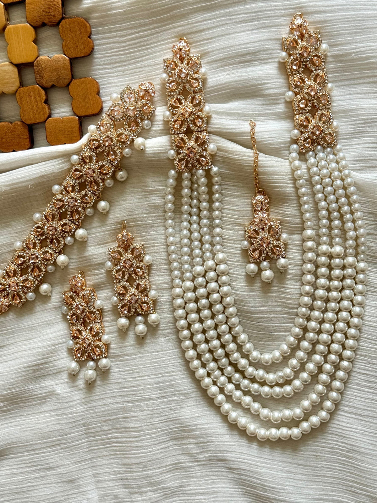 HIRA - 10 colours available | 4 pieces Mala set ~ includes: Mala, choker, earrings and tikka