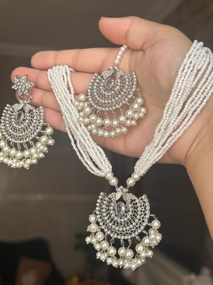 ANSHA - Necklace set with Earrings & Tikka | available in 10 colours