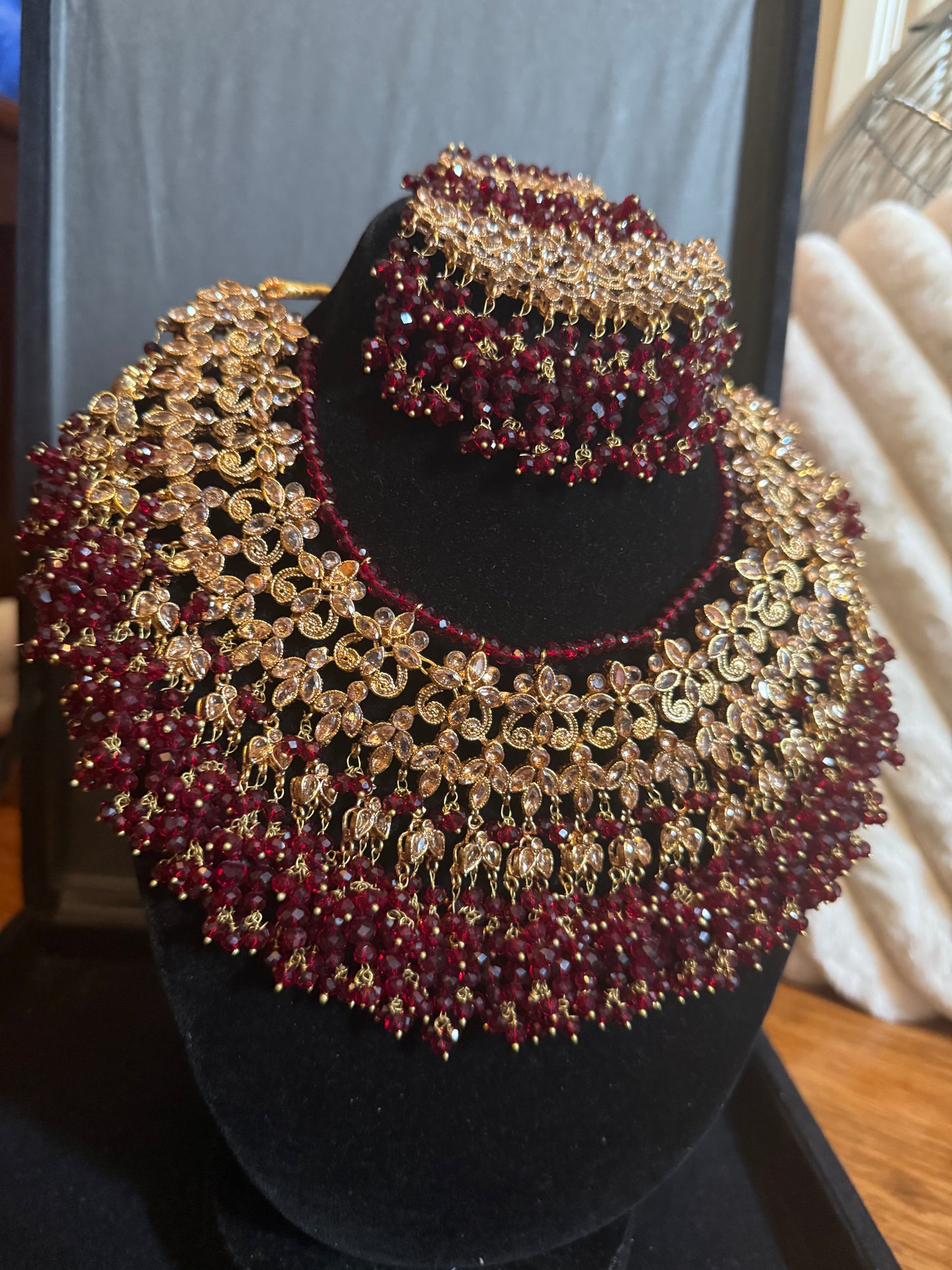 HEMA - Bridal set | includes: necklace, jhumar, jhumke, tikka and nose ring | Pakistani bridal set