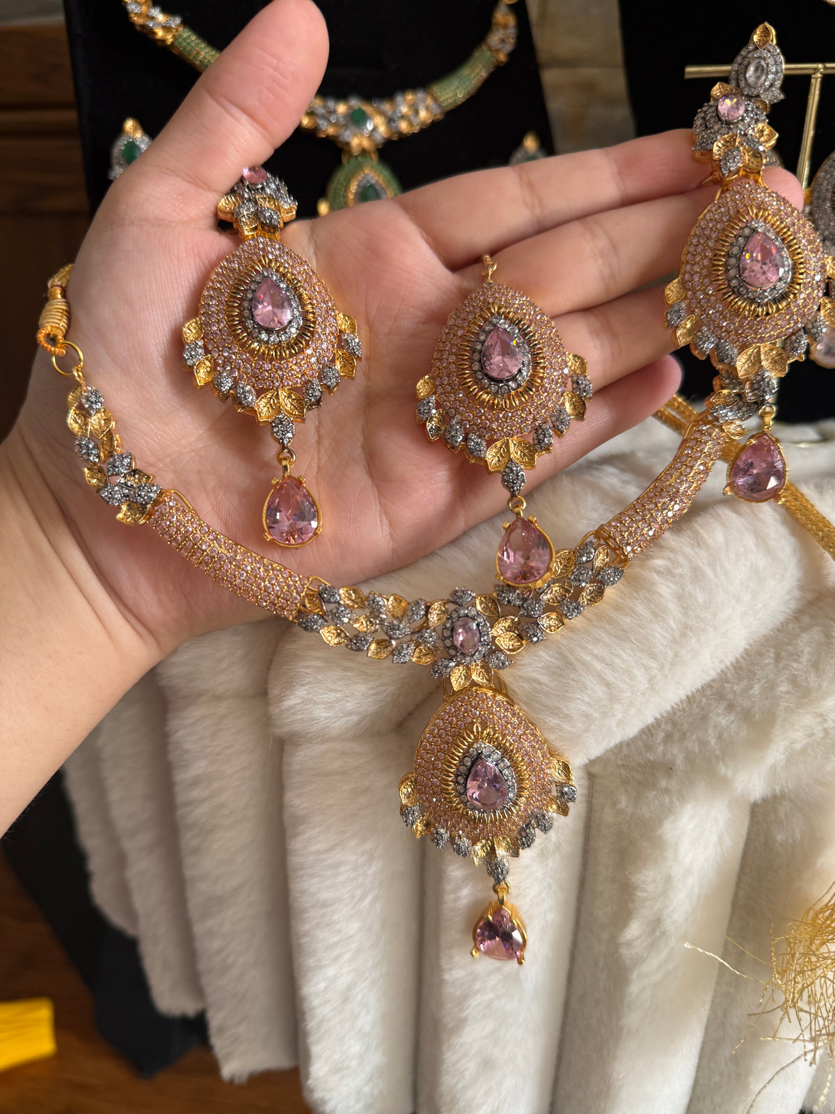 ANAB - Necklace set with earrings and tikka | 10 colours available