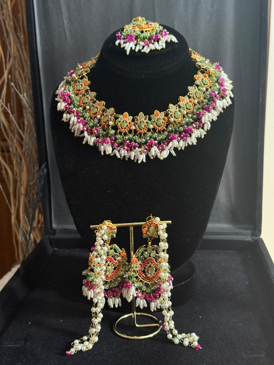 Neeti - Necklace with sahara earrings and tikka | 8 colours available