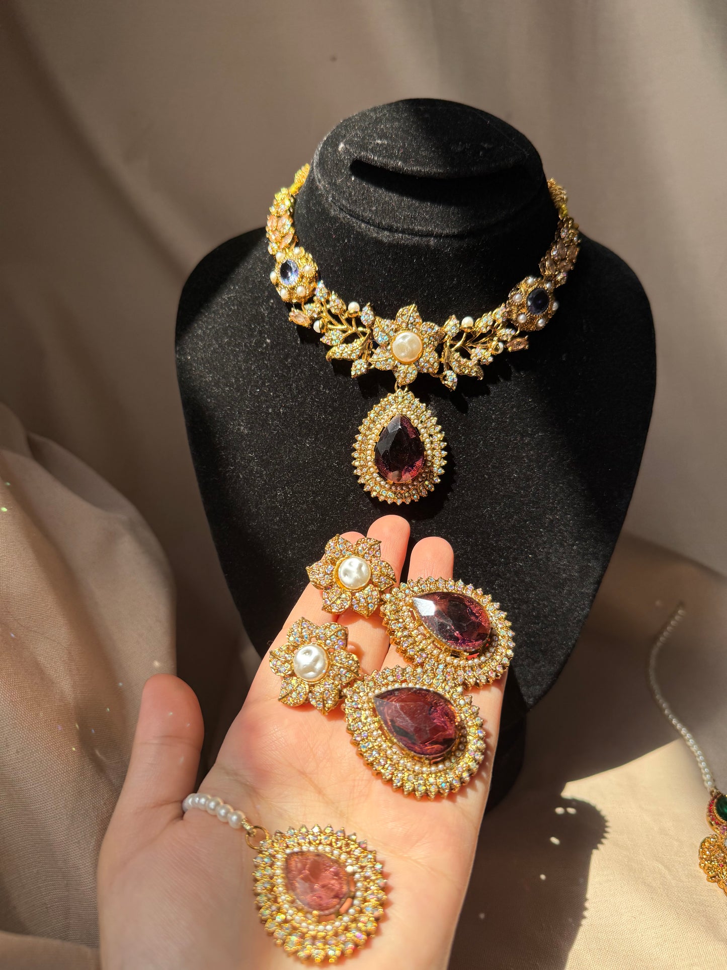RANIA - Turkish necklace set with earrings and tikka | available in 12 colours