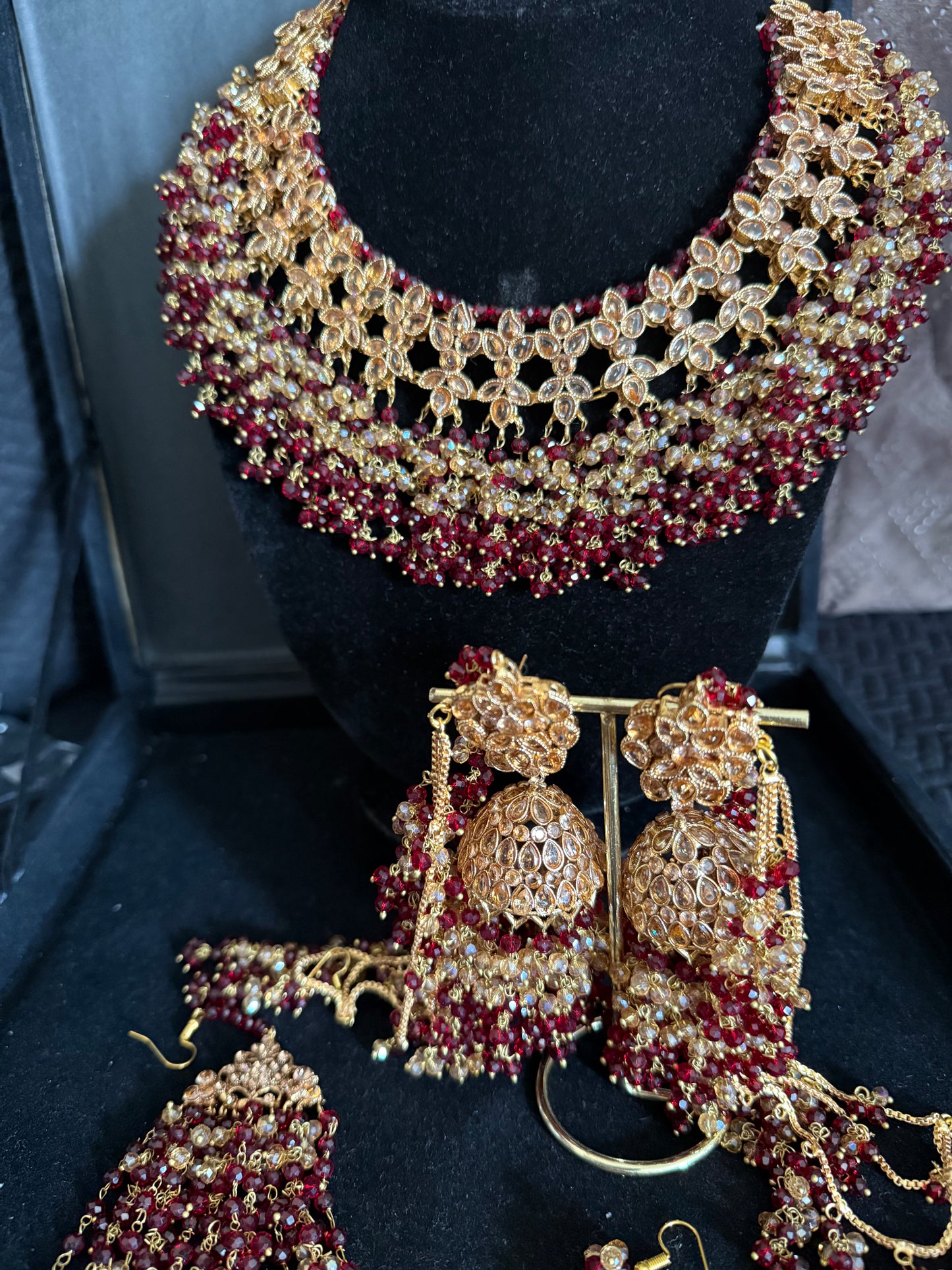 USHNA - Bridal set | includes necklace, jhumar, jhumke, tikka & nose ring