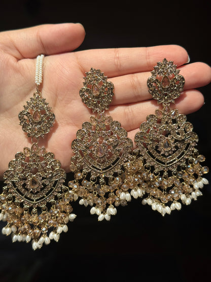 Kubra - Earrings tikka set | 16 colours available