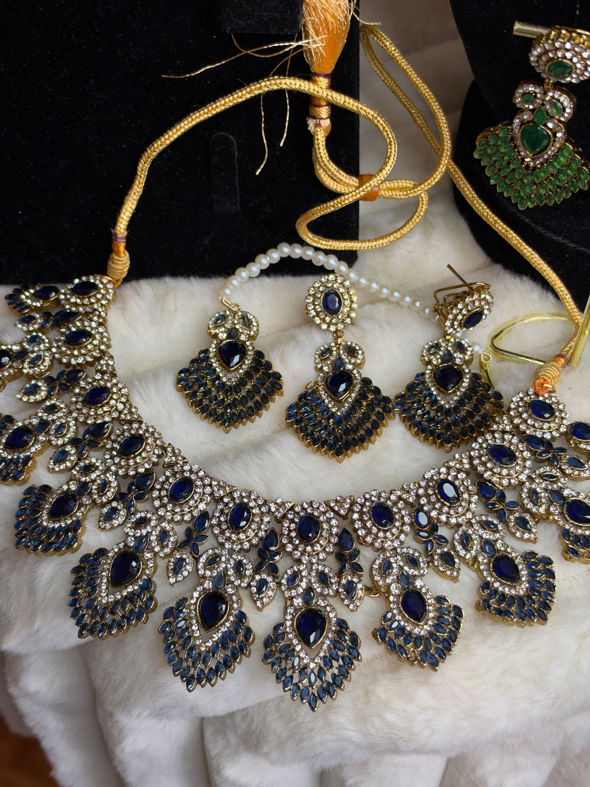 MAHA - AD necklace with earrings and tikka | available in 10 colours