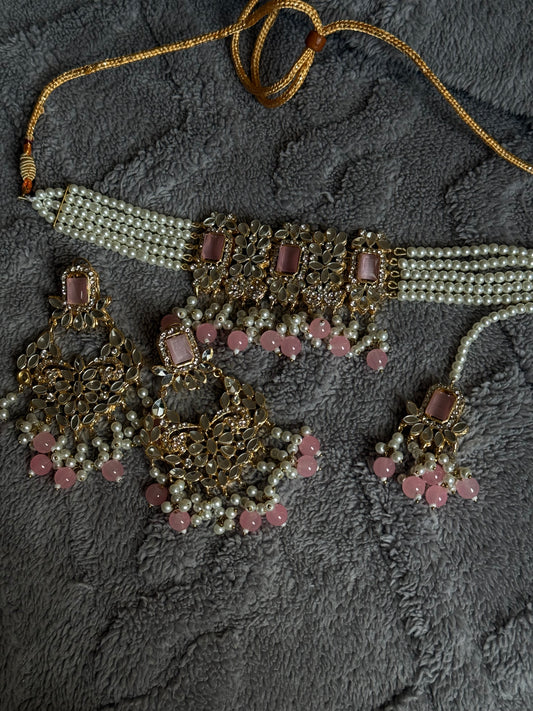 MADU - Choker with earrings & Tikka | available in 7 colours