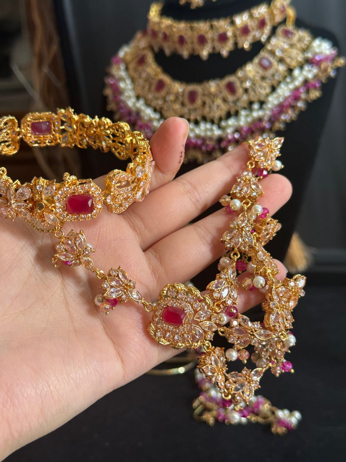 NIDA - Heavy bridal set | includes: necklace, choker, jhumar, earrings, tikka and a hand piece (HOT PINK)
