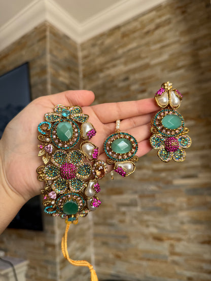 HELEN - Choker set with earrings and tikka | available in 8 colours