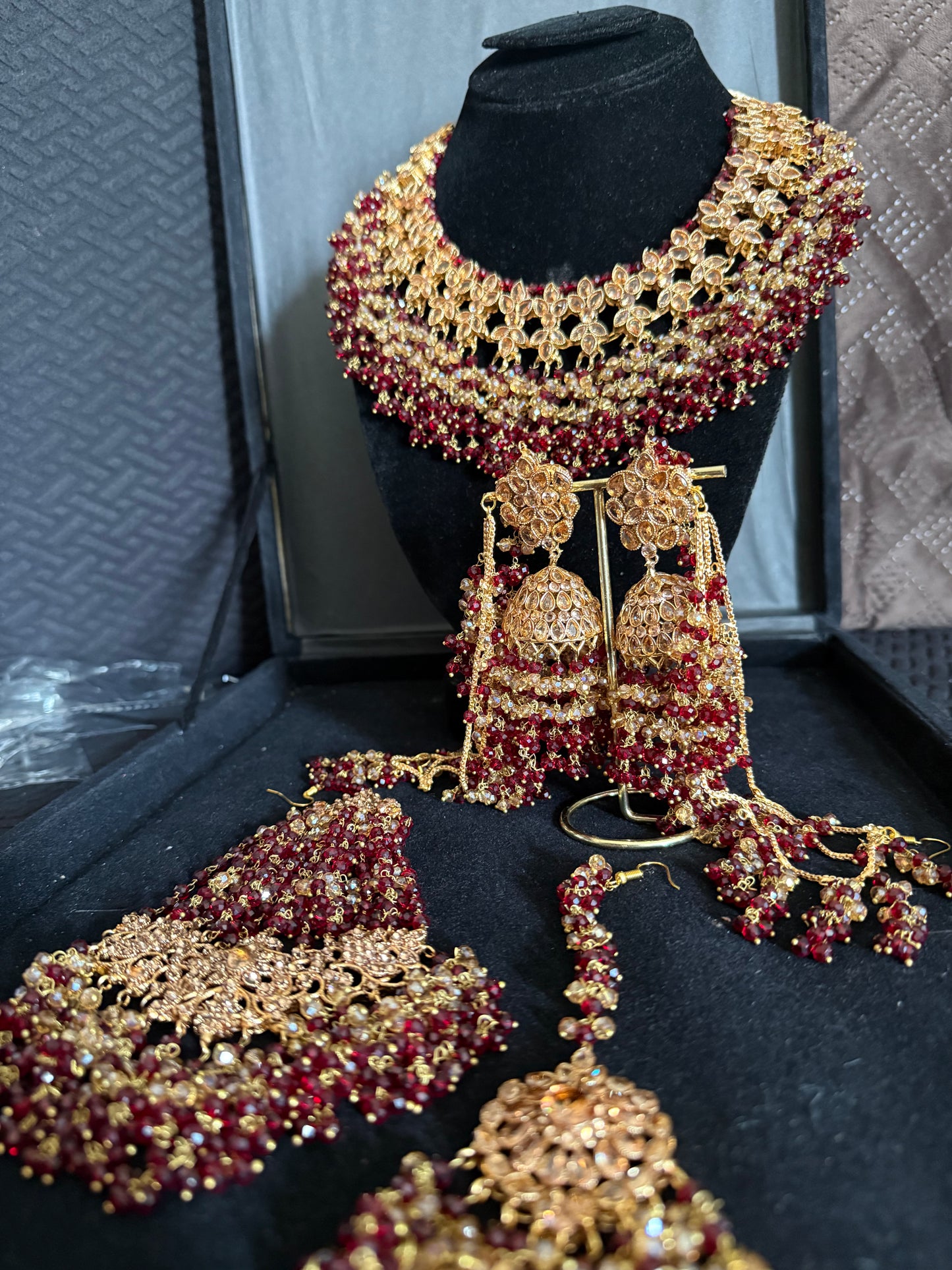 USHNA - Bridal set | includes necklace, jhumar, jhumke, tikka & nose ring