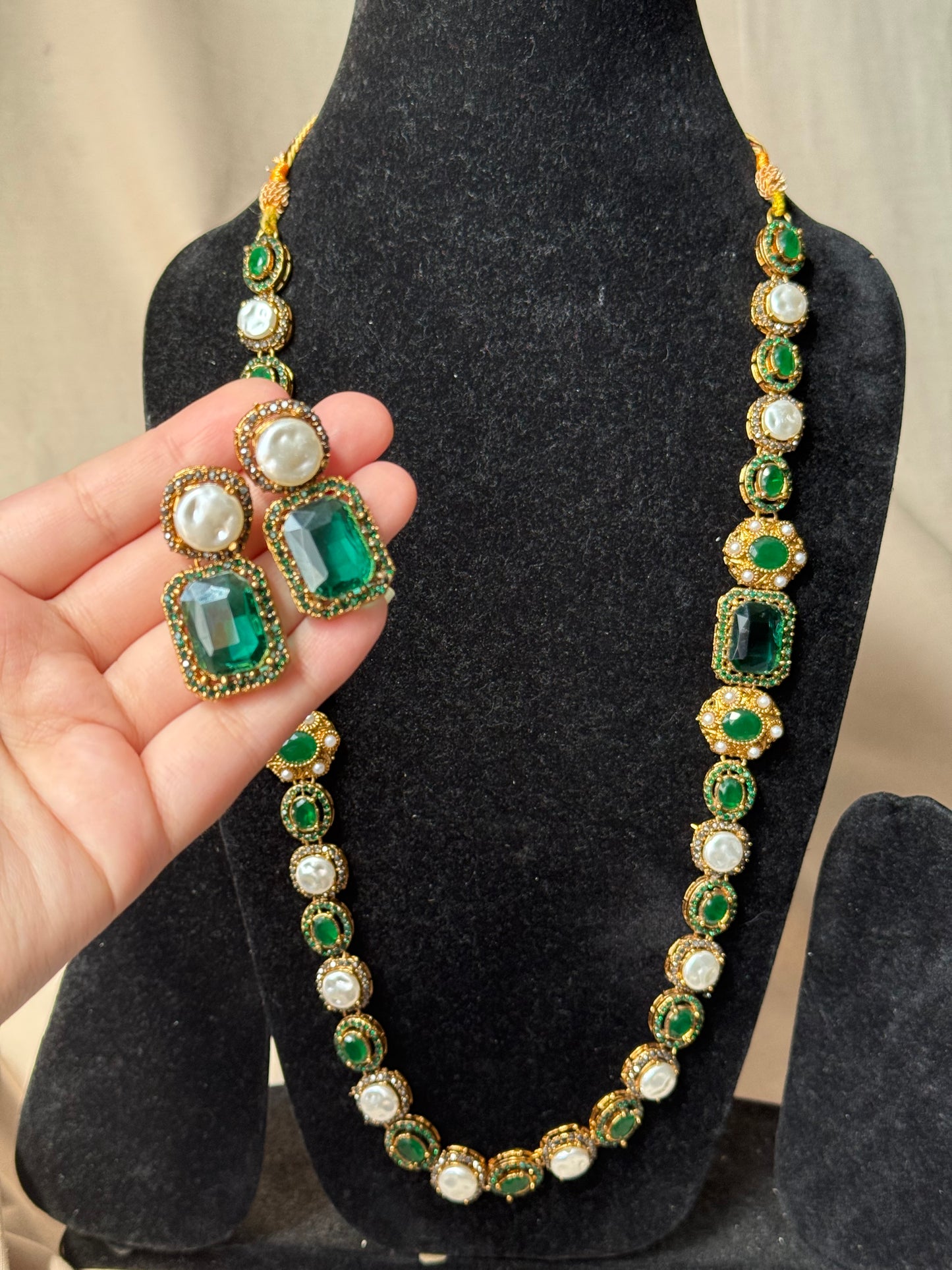 RIMLA - MALA with earrings | available in 9 colours
