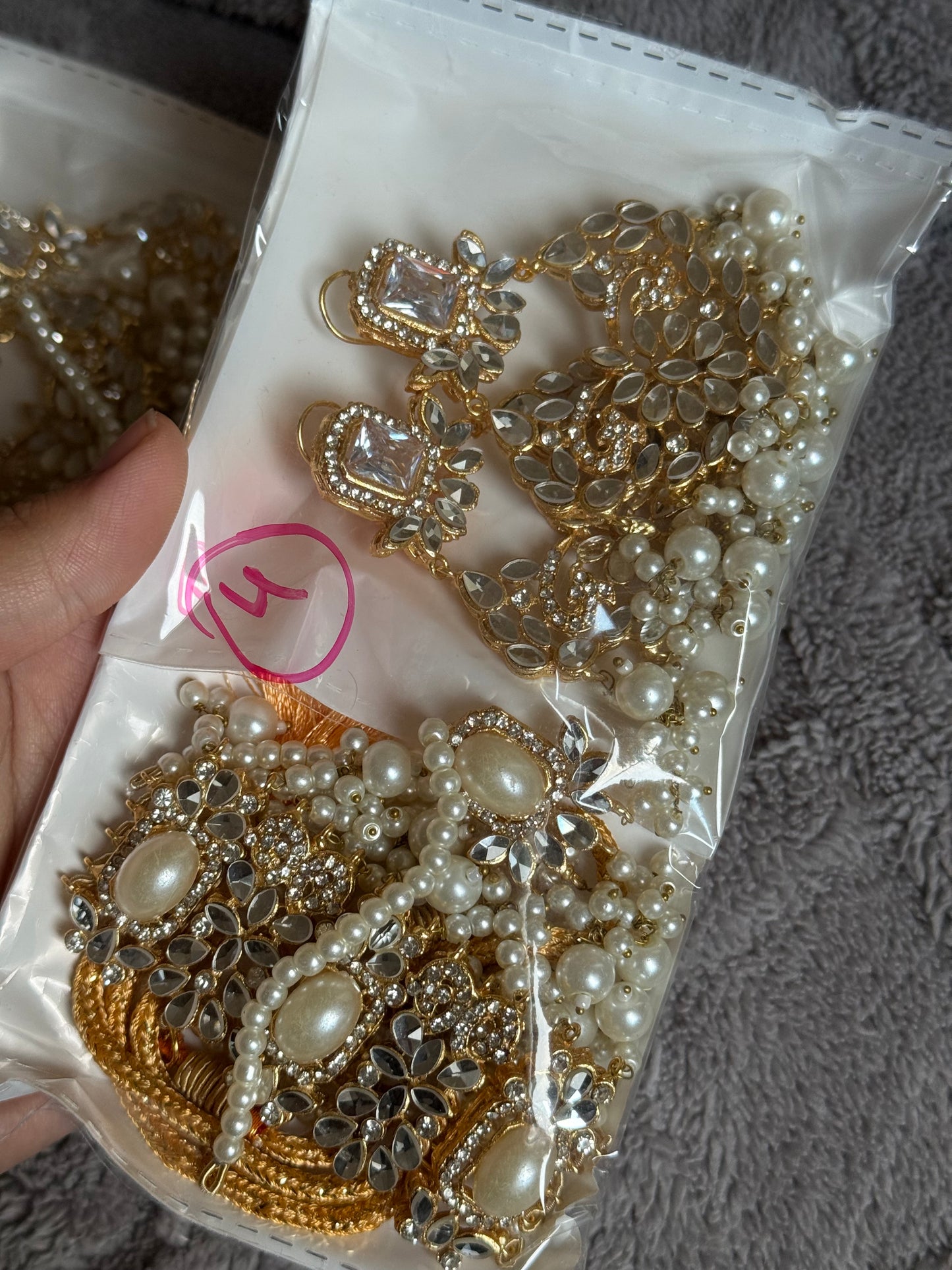 MADU - Choker with earrings & Tikka | available in 7 colours