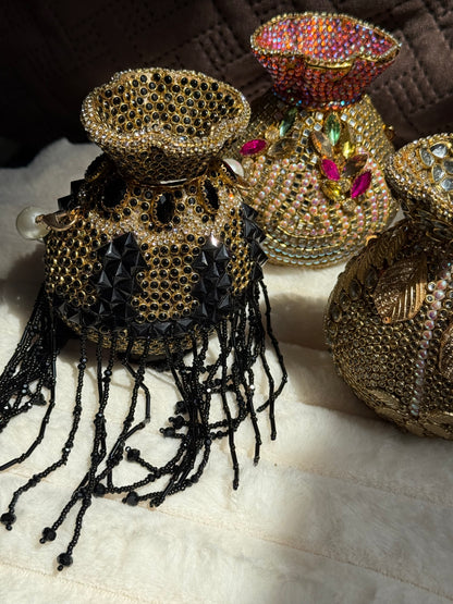 Kundan Potli Bags with pearls chain and gold chain | different colours available